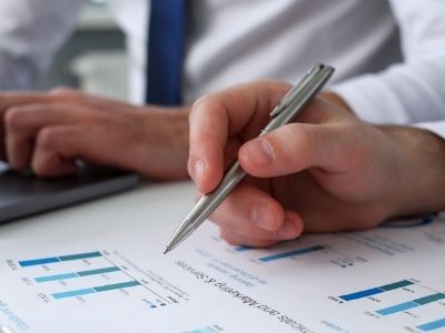 Issuing Ordinary Shares in Malaysia or Hong Kong Issuing Ordinary Shares in Malaysia or Hong Kong